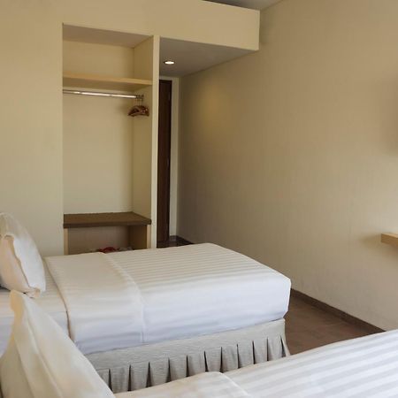 D'Primahotel Itc Mangga Dua Джакарта Экстерьер фото
