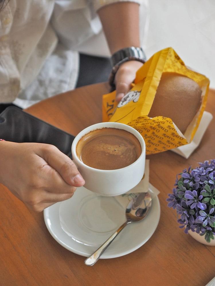 D'Primahotel Itc Mangga Dua Джакарта Экстерьер фото