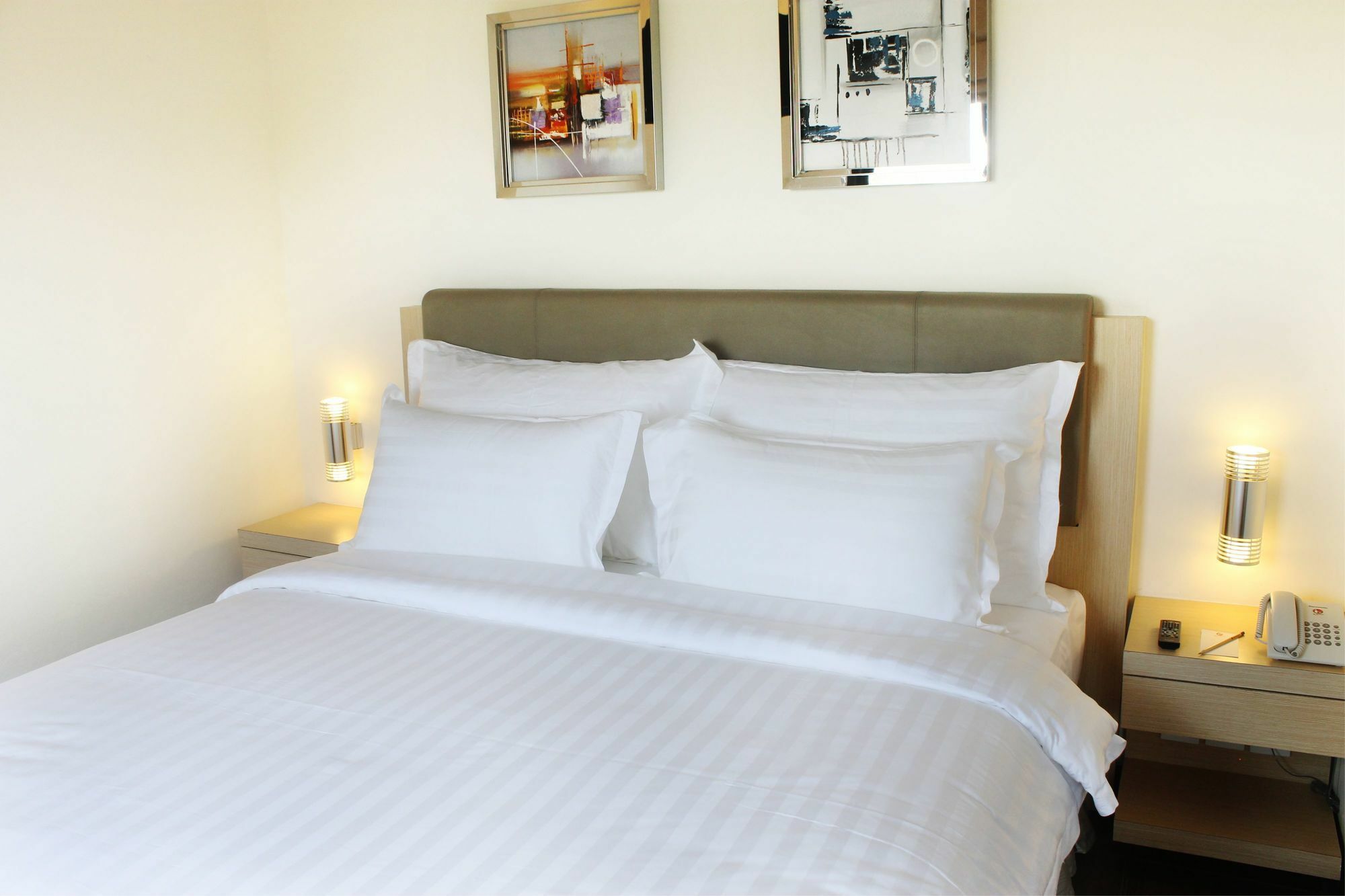 D'Primahotel Itc Mangga Dua Джакарта Экстерьер фото